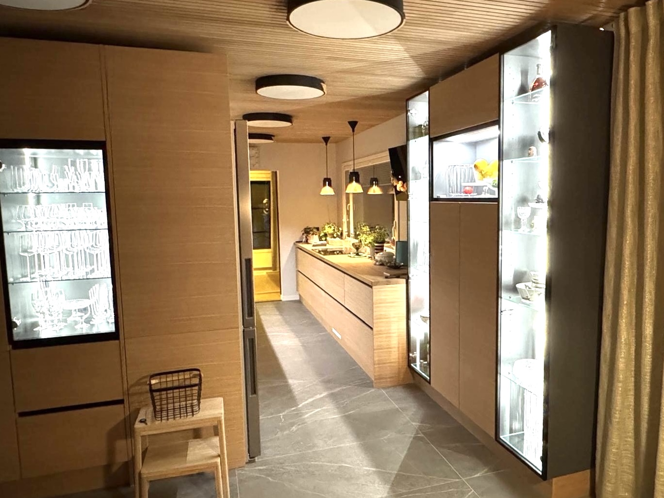 Uudistettu Keittiö Sääksmäellä- Lempäälä- Sääksjärvi - Tampere - Marika Piekkala - Marikan SisustusStudio - kokonaisvaltainen keittiöremontti