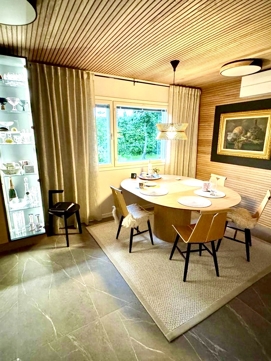 Uudistettu Keittiö Sääksmäellä- Lempäälä- Sääksjärvi - Tampere - Marika Piekkala - Marikan SisustusStudio - kokonaisvaltainen keittiöremontti