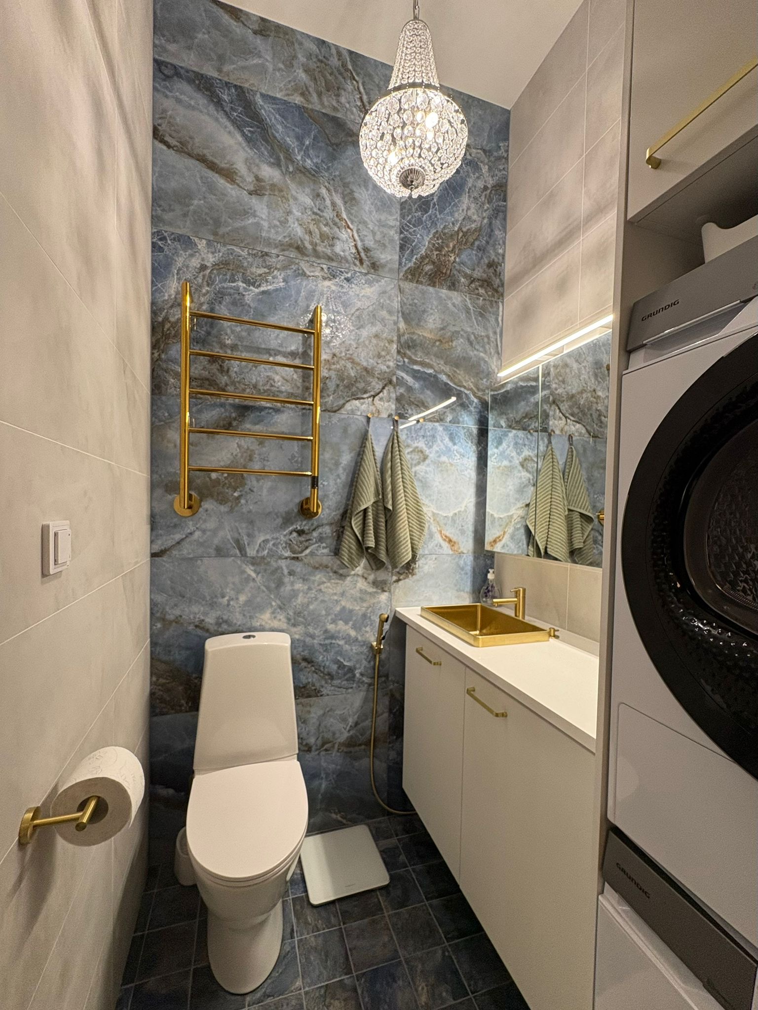 Sisustussuunnittelija Tampere kokemuksia, Marika Piekkala, Marikan SisustusStudio, Pirkanmaa, Ylöjärvi, sisustussuunnittelua rakkaudella yksityisiin ja julkisiin kohteisiin. Tampereen rintamamiestalon kokonaisvaltainen uudistus. Sisustussuunnittelija Tampere, Ylöjärvi, Nokia, koko Suomi. Toteutus ja kuvat: Tiilenpäät Oy