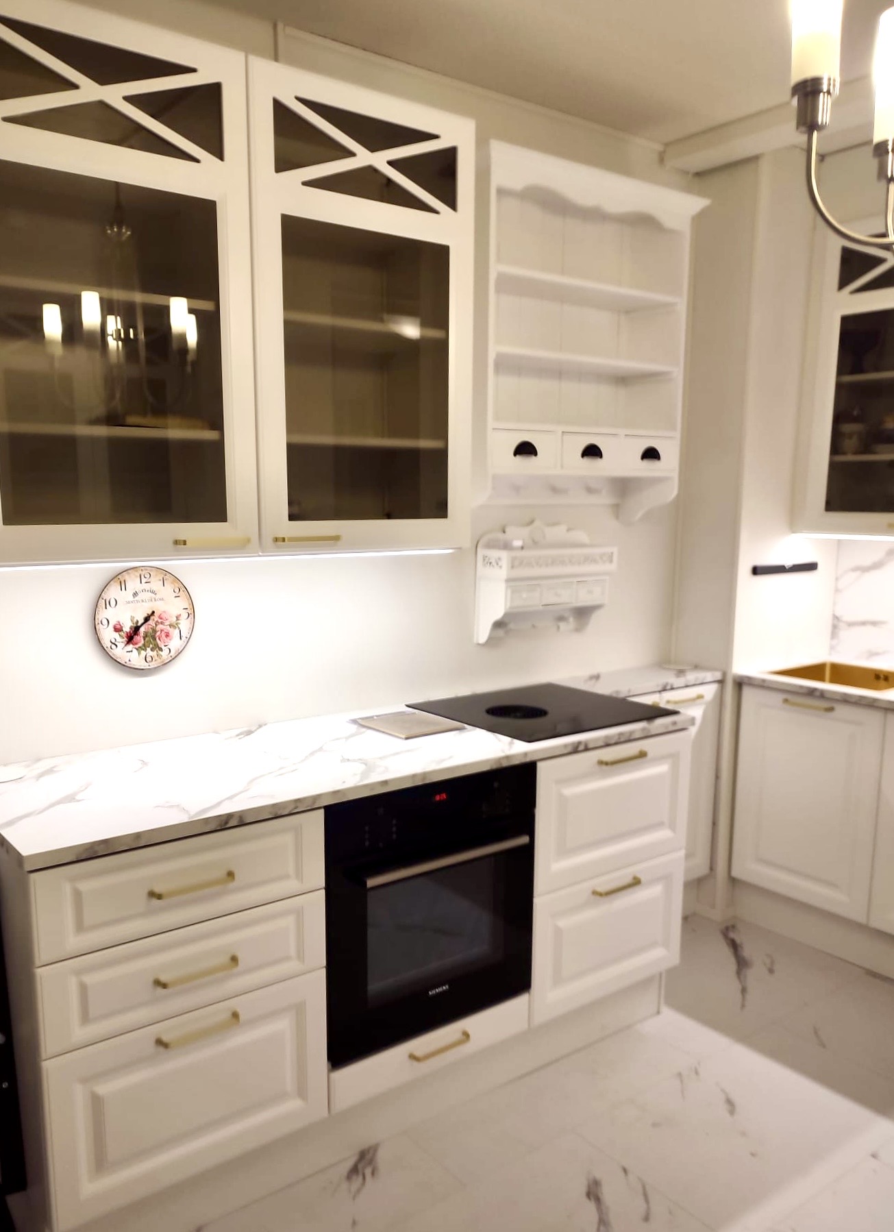 Sisustussuunnittelija Tampere kokemuksia, Marika Piekkala, Marikan SisustusStudio, Pirkanmaa, Ylöjärvi, sisustussuunnittelua rakkaudella yksityisiin ja julkisiin kohteisiin. Tampereen rintamamiestalon kokonaisvaltainen uudistus. Sisustussuunnittelija Tampere, Ylöjärvi, Nokia, koko Suomi. Toteutus Designkaluste FInland Oy