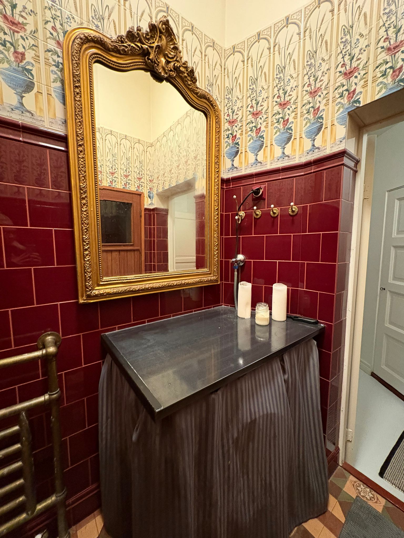 Sisustussuunnittelija Tampere kokemuksia, Marika Piekkala, Marikan SisustusStudio, Pirkanmaa, Ylöjärvi, sisustussuunnittelua rakkaudella yksityisiin ja julkisiin kohteisiin. Tampereen rintamamiestalon kokonaisvaltainen uudistus. Sisustussuunnittelija Tampere, Ylöjärvi, Nokia, koko Suomi. Toteutus ja kuvat: Tiilenpäät Oy