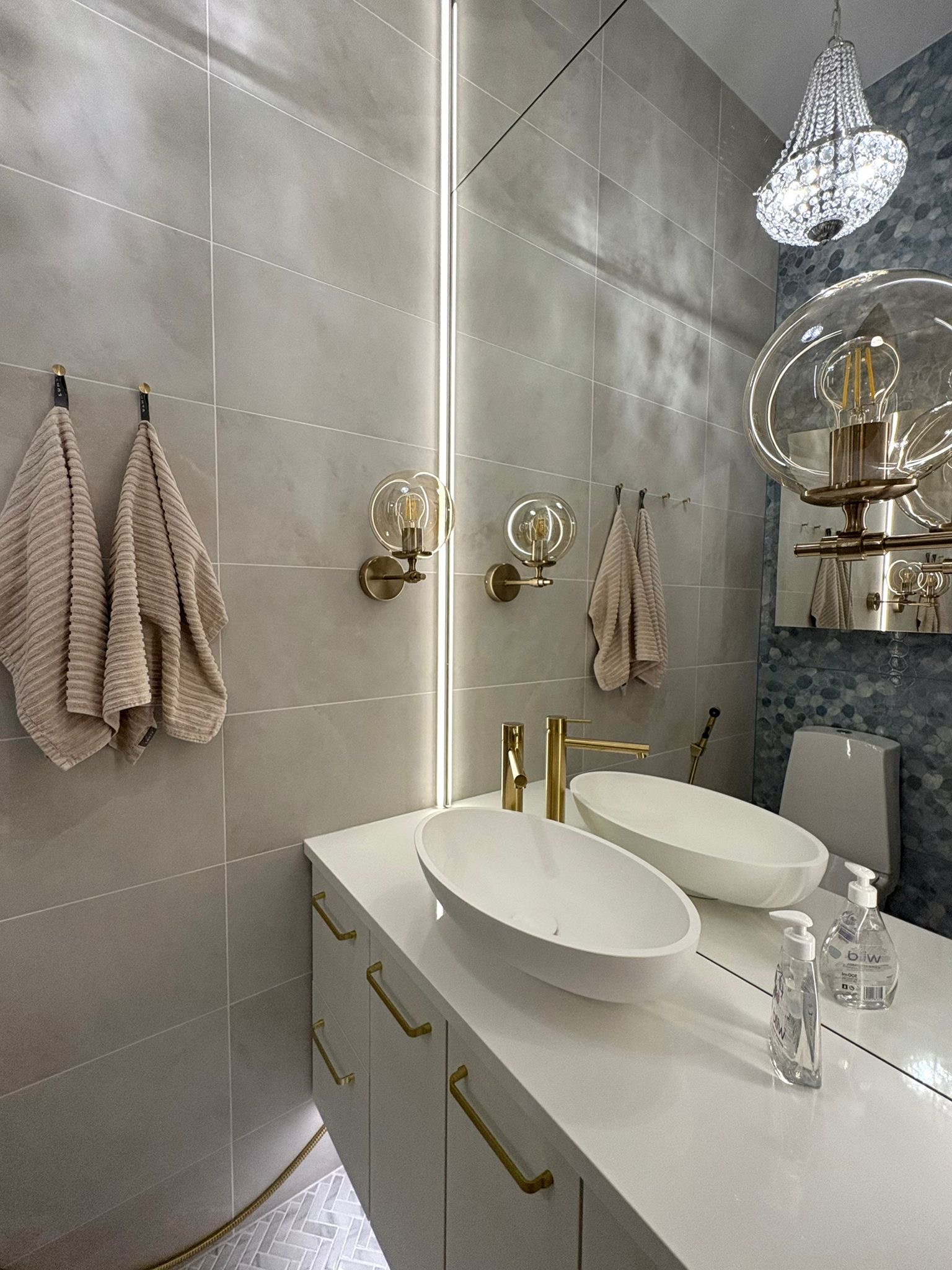 Sisustussuunnittelija Tampere kokemuksia, Marika Piekkala, Marikan SisustusStudio, Pirkanmaa, Ylöjärvi, sisustussuunnittelua rakkaudella yksityisiin ja julkisiin kohteisiin. Tampereen rintamamiestalon kokonaisvaltainen uudistus. Sisustussuunnittelija Tampere, Ylöjärvi, Nokia, koko Suomi. Toteutus ja kuvat: Tiilenpäät Oy