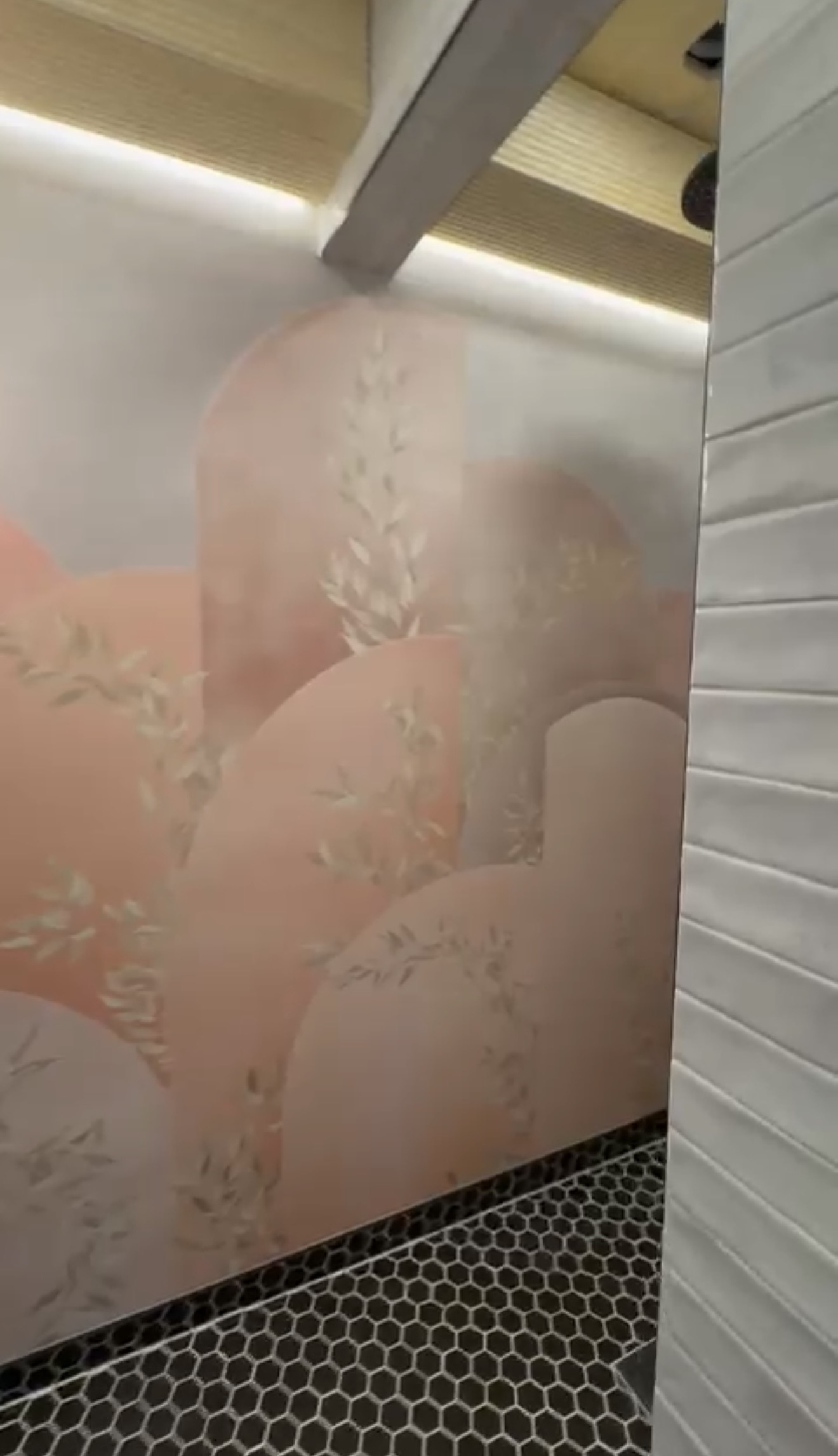 Sisustussuunnittelija Tampere kokemuksia, Marika Piekkala, Marikan SisustusStudio, Pirkanmaa, Ylöjärvi, sisustussuunnittelua rakkaudella yksityisiin ja julkisiin kohteisiin. Tampereen rintamamiestalon kokonaisvaltainen uudistus. Sisustussuunnittelija Tampere, Ylöjärvi, Nokia, koko Suomi. Toteutus ja kuvat, Rakennuspalvelu Koivumäki Oy