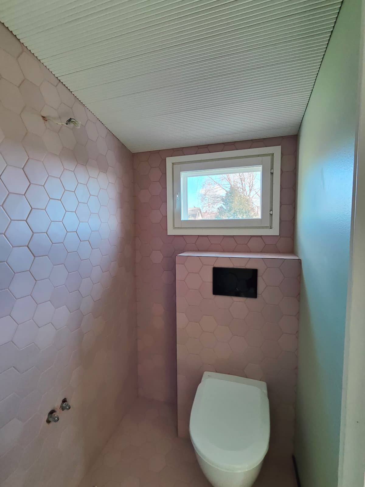 Sisustussuunnittelija Tampere kokemuksia, Marika Piekkala, Marikan SisustusStudio, Pirkanmaa, Ylöjärvi, sisustussuunnittelua rakkaudella yksityisiin ja julkisiin kohteisiin. Tampereen rintamamiestalon kokonaisvaltainen uudistus. Sisustussuunnittelija Tampere, Ylöjärvi, Nokia, koko Suomi. Toteutus ja kuvat, Rakennuspalvelu Koivumäki Oy