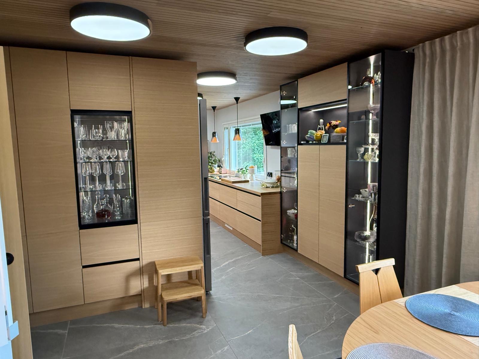 Sisustussuunnittelu Marikan SisustusStudio, Marika Piekkala, Valkeakoski, Lempäälä, Sääksmäki, Tampere, Pirkanmaa, Nokia, Ylöjärvi. Tilasuunnittelu, valaistussuunnittelu, pintasuunnittelu, huonekalusuunnittelu ja tekstiilisuunnittelu.